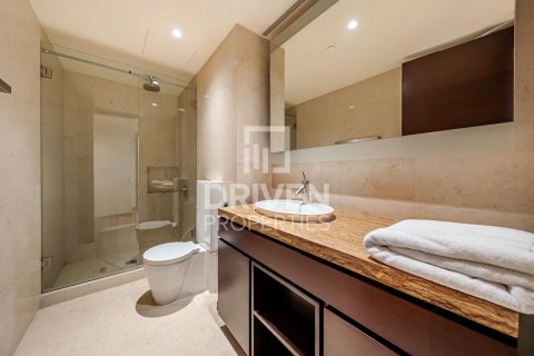 Apartemen di Downtown Dubai (Downtown Burj Dubai), UEA 3 kamar tidur, 216.74 m2 nomor 759094 - foto 18