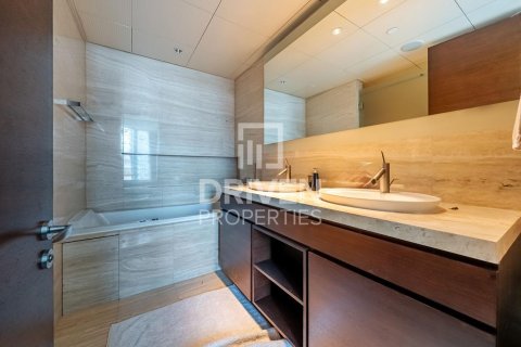 Apartemen di Downtown Dubai (Downtown Burj Dubai), UEA 2 kamar tidur, 152.27 m2 nomor 759093 - foto 14