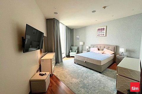 Apartment til leje i Downtown Dubai (Downtown Burj Dubai), Dubai, UAE 2 soveværelser, 173.5 kvm № 652389 - foto 9
