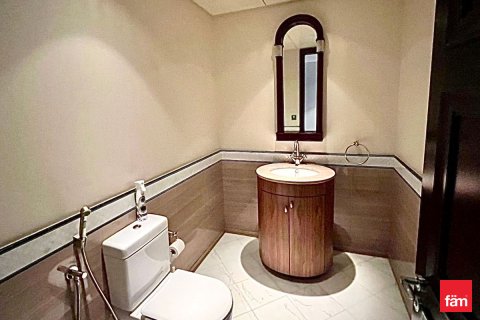 Apartment til leje i Downtown Dubai (Downtown Burj Dubai), Dubai, UAE 2 soveværelser, 173.5 kvm № 652389 - foto 11