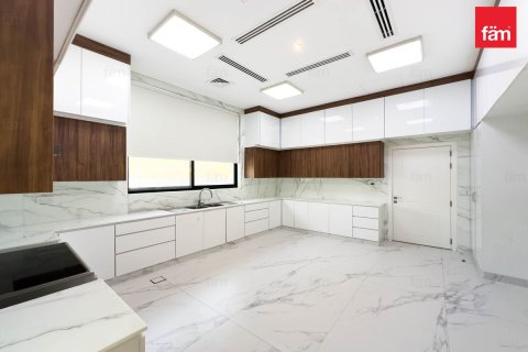 Зняти в оренду віллу в Дубай, ОАЕ 6 спалень, 463.5м2, № 652385 - фото 18