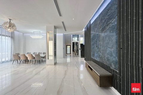 Зняти в оренду віллу в Дубай, ОАЕ 6 спалень, 463.5м2, № 652385 - фото 15