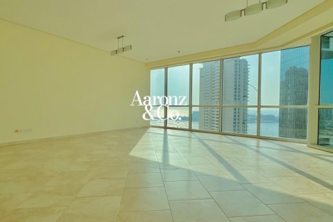 Apartament de închiriat în Jumeirah Beach Residence, Dubai, EAU 4 dormitoare, 345 mp.  №720685 - poză 5