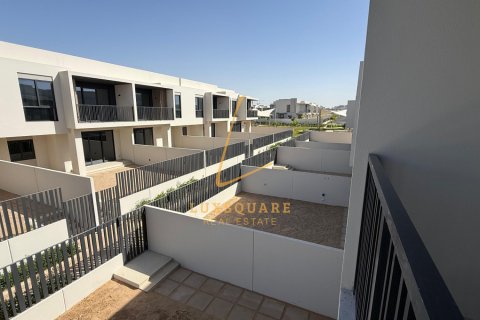 Villa itt: Jebel Ali, Dubai, EAE, 3 hálószoba, 242 m², azonosító: 720680 - fénykép 21