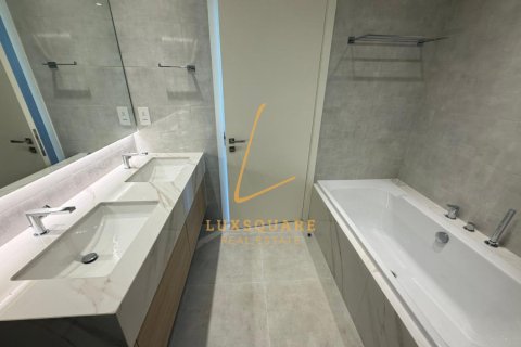 Villa itt: Jebel Ali, Dubai, EAE, 3 hálószoba, 242 m², azonosító: 720680 - fénykép 16