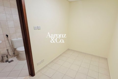 Apartament de închiriat în Jumeirah Beach Residence, Dubai, EAU 2 dormitoare, 189 mp.  №720686 - poză 12