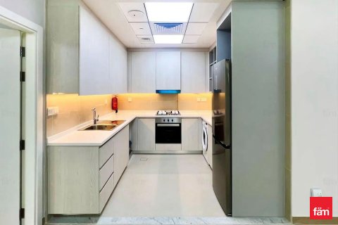 Apartmen di Business Bay, Dubai, UAE 1 bilik tidur, 69.8 meter persegi № 706060 - foto 16