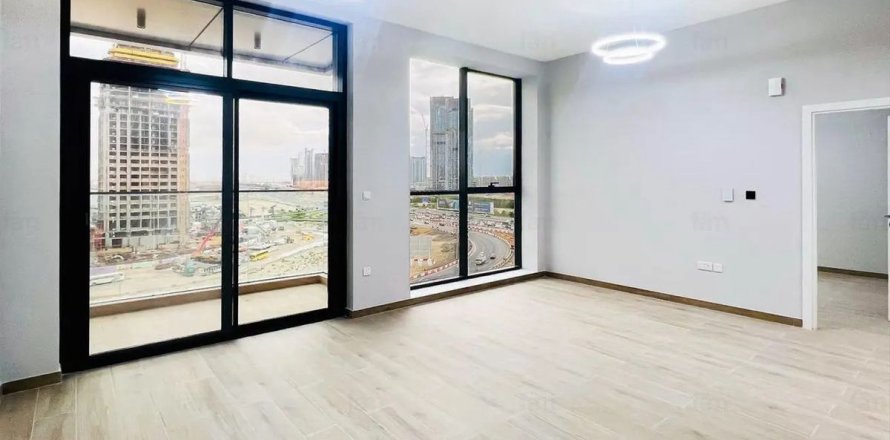 Apartmen di Business Bay, Dubai, UAE 1 bilik tidur, 69.8 meter persegi № 706060