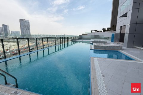 Apartmen di Business Bay, Dubai, UAE 1 bilik tidur, 69.8 meter persegi № 706060 - foto 27