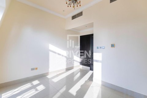 Townhouse til salg i Jumeirah Village Circle, Dubai, UAE 4 soveværelser, 170.29 kvm № 755886 - foto 6
