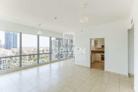 Apartment in The Views, Dubai, UAE 2 bedrooms, 127.93 sq.m. № 743240 - photo 2