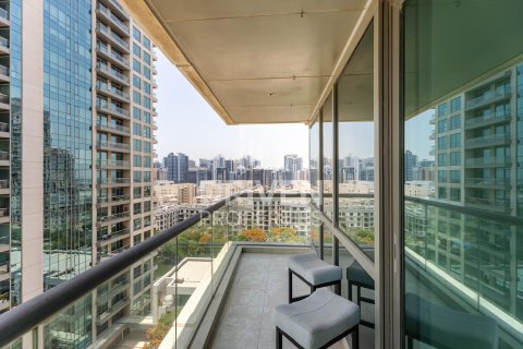 Apartment in The Views, Dubai, UAE 2 bedrooms, 127.93 sq.m. № 743240 - photo 13