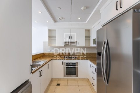 Apartment in The Views, Dubai, UAE 2 bedrooms, 127.93 sq.m. № 743240 - photo 5