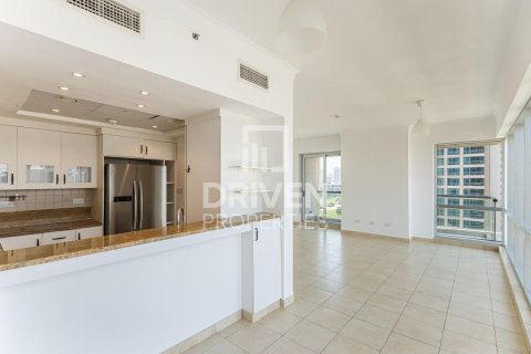Apartment in The Views, Dubai, UAE 2 bedrooms, 127.93 sq.m. № 743240 - photo 4