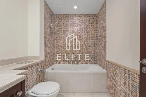 Apartman u gradu Old Town, Dubai, UAE 2 spavaće sobe, 282 m2 Br. 762914 - Slika 17
