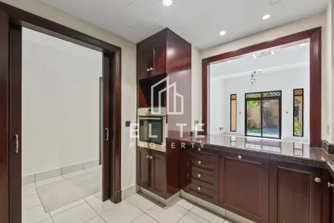 Apartman u gradu Old Town, Dubai, UAE 2 spavaće sobe, 282 m2 Br. 762914 - Slika 13