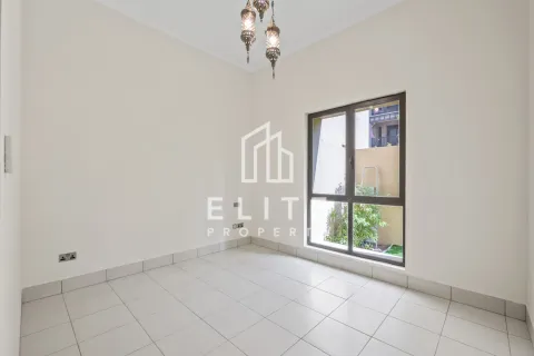 Apartman u gradu Old Town, Dubai, UAE 2 spavaće sobe, 282 m2 Br. 762914 - Slika 4