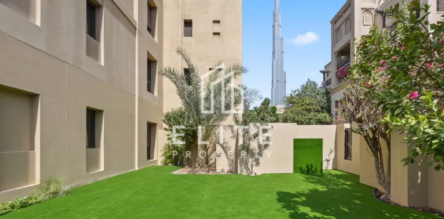 Apartman u gradu Old Town, Dubai, UAE 2 spavaće sobe, 282 m2 Br. 762914