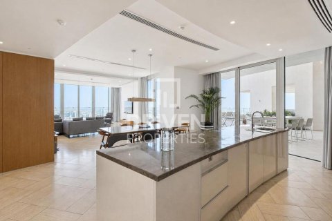 Διαμέρισμα σε Jumeirah Village Circle, Dubai, ΗΑΕ 4 υπνοδωμάτια, 511.8 τ.μ. Αρ. 742448