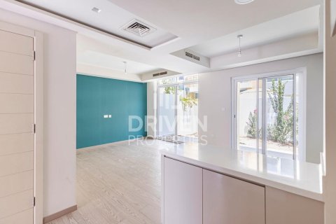 Vila di Dubai, UAE 3 bilik tidur, 191.84 meter persegi № 742447 - foto 14