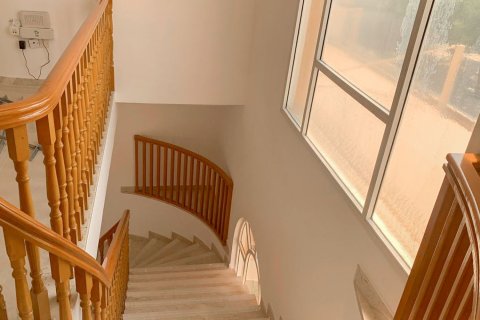 Villa in Al Safa, Dubai, UAE 4 bedrooms, 5870.36 sq.m. № 768834 - photo 9