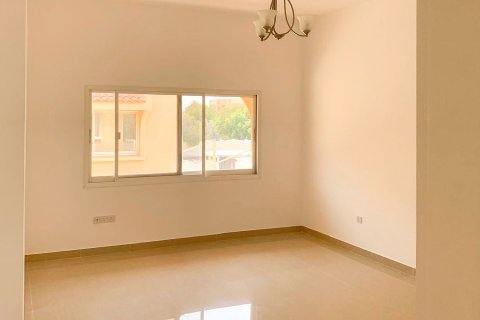 Villa in Al Safa, Dubai, UAE 4 bedrooms, 5870.36 sq.m. № 768834 - photo 17