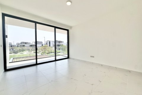 Kaupunkipientalo Arabian Ranches 3, Dubai, Arabiemiraatit 5 makuuhuonetta, 548.69 m2 № 768833 - kuva 11
