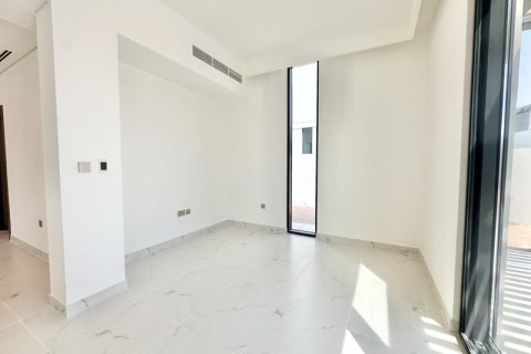 Kaupunkipientalo Arabian Ranches 3, Dubai, Arabiemiraatit 5 makuuhuonetta, 548.69 m2 № 768833 - kuva 9