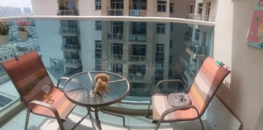 Appartement à Al Furjan, Dubai, EAU: 1 chambre, 76 m2 № 728711