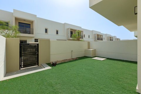 Řadový dům v Town Square, Dubai, SAE 3 ložnice, 188 m² Č.: 728710 - fotografie 23