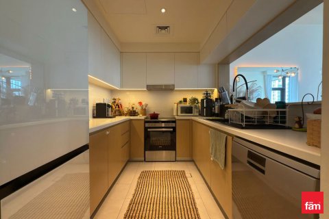 Lägenhet till försäljning i Dubai, UAE 2 sovrum, 103 kvm Nr. 686039 - fotografi 9