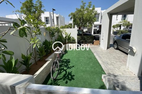 Townhouse in Mudon, Dubai, UAE 3 bedrooms, 264.03 sq.m. № 764696 - photo 15