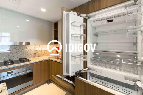 Apartment in Downtown Dubai (Downtown Burj Dubai), Dubai, UAE 3 bedrooms, 191.84 sq.m. № 764697 - photo 20