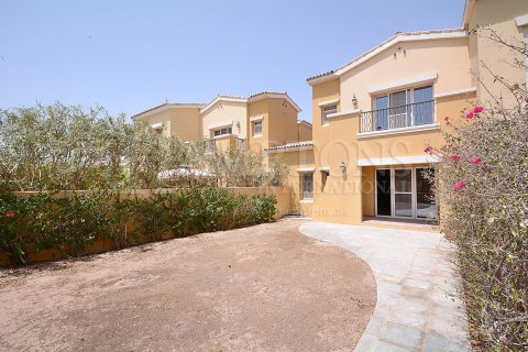 Vilă de închiriat în Arabian Ranches 2, Dubai, EAU 2 dormitoare, 284.87961726 mp.  №681400 - poză 8