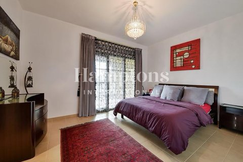 Зняти в оренду віллу в Arabian Ranches 2, Дубай, ОАЕ 4 спальні, 284.87961726м2, № 681400 - фото 2