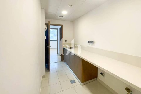 Villa  Yas Island, Abu Dhabijā, AAE 4 istabas, 471 m2 Nr. 642505 - attēls 10