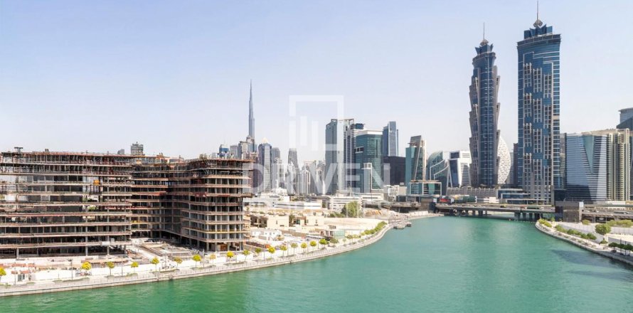 Apartment i Al Wasl, Dubai, UAE 3 soveværelser, 194.17 kvm № 768074
