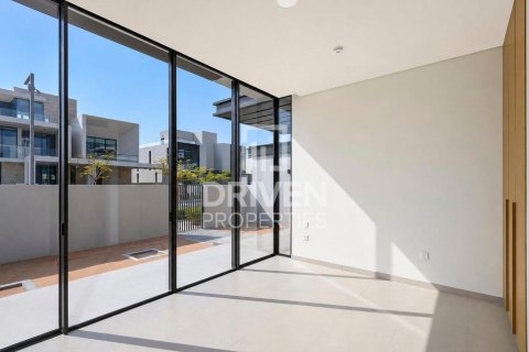 Villa til leie i Dubai Hills Estate, Dubai, Emiratene 5 soverom, 649.02 kvm Nr. 768073 - Foto 7