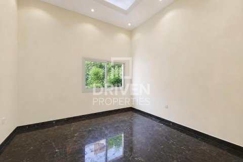 Vila v Al Safa, Dubai, SAE 5 spální, 1300.92 m2 č. 768072 - Fotografia 14