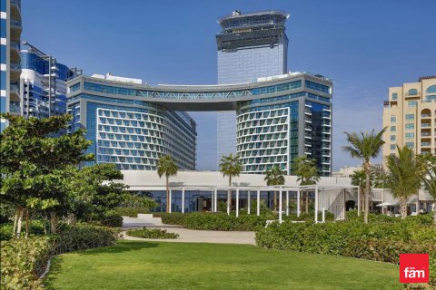 Hotel Apartment in Palm Jumeirah, Dubai, UAE 32.9 sq.m. № 647969 - photo 3