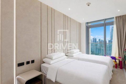 Appartement te huur in Downtown Dubai (Downtown Burj Dubai), Dubai, VAE 3 slaapkamers, 207.82 vr.m., nr 744770 - foto 11