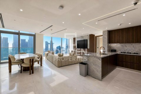 Appartement te huur in Downtown Dubai (Downtown Burj Dubai), Dubai, VAE 3 slaapkamers, 207.82 vr.m., nr 744770 - foto 1