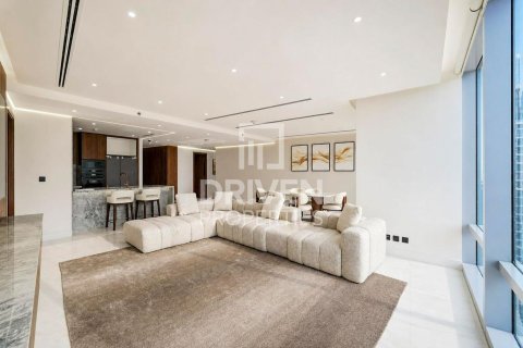 Appartement te huur in Downtown Dubai (Downtown Burj Dubai), Dubai, VAE 3 slaapkamers, 207.82 vr.m., nr 744770 - foto 5