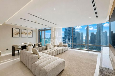 Appartement te huur in Downtown Dubai (Downtown Burj Dubai), Dubai, VAE 3 slaapkamers, 207.82 vr.m., nr 744770 - foto 7