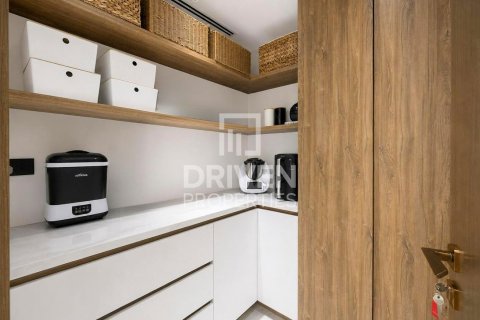 Appartement te huur in Downtown Dubai (Downtown Burj Dubai), Dubai, VAE 3 slaapkamers, 207.82 vr.m., nr 744770 - foto 17