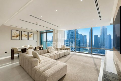 Appartement te huur in Downtown Dubai (Downtown Burj Dubai), Dubai, VAE 3 slaapkamers, 207.82 vr.m., nr 744770 - foto 3