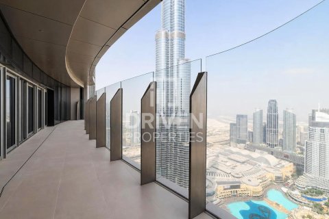 Apartamento en Downtown Dubai (Downtown Burj Dubai), Dubai, EAU 5 dormitorios, 1052.87 m² № 744771
