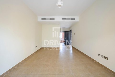 Vilë në Jumeirah Village Triangle, Dubai, Emiratet e Bashkuara Arabe 2 dhoma gjumi, 640.57 m2. № 744765 - Foto 8