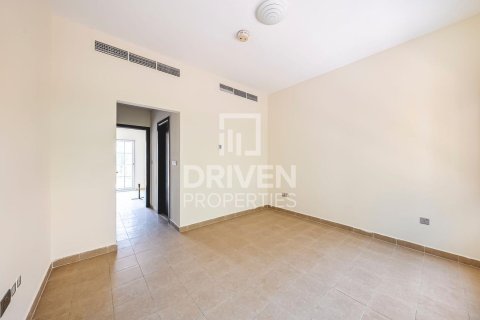 Vilë në Jumeirah Village Triangle, Dubai, Emiratet e Bashkuara Arabe 2 dhoma gjumi, 640.57 m2. № 744765 - Foto 7
