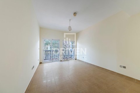 Vilë në Jumeirah Village Triangle, Dubai, Emiratet e Bashkuara Arabe 2 dhoma gjumi, 640.57 m2. № 744765 - Foto 5